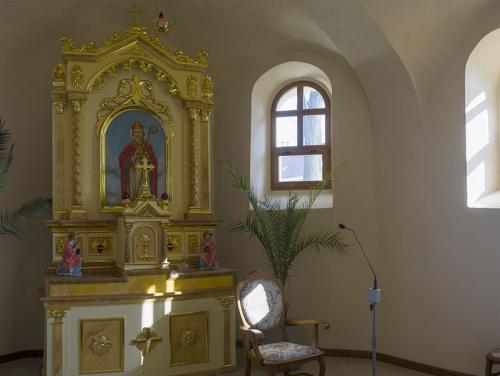 Interiér Kostola sv. Mikuláša v Stročíne.