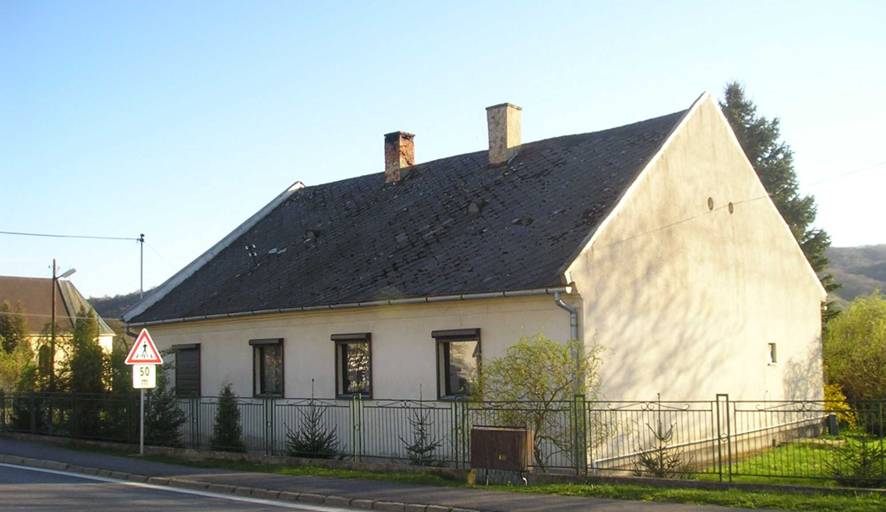 Pôvodná farská budova